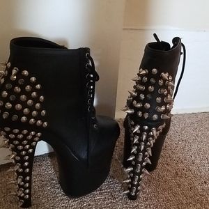 Gothic Spiky Platform Boots